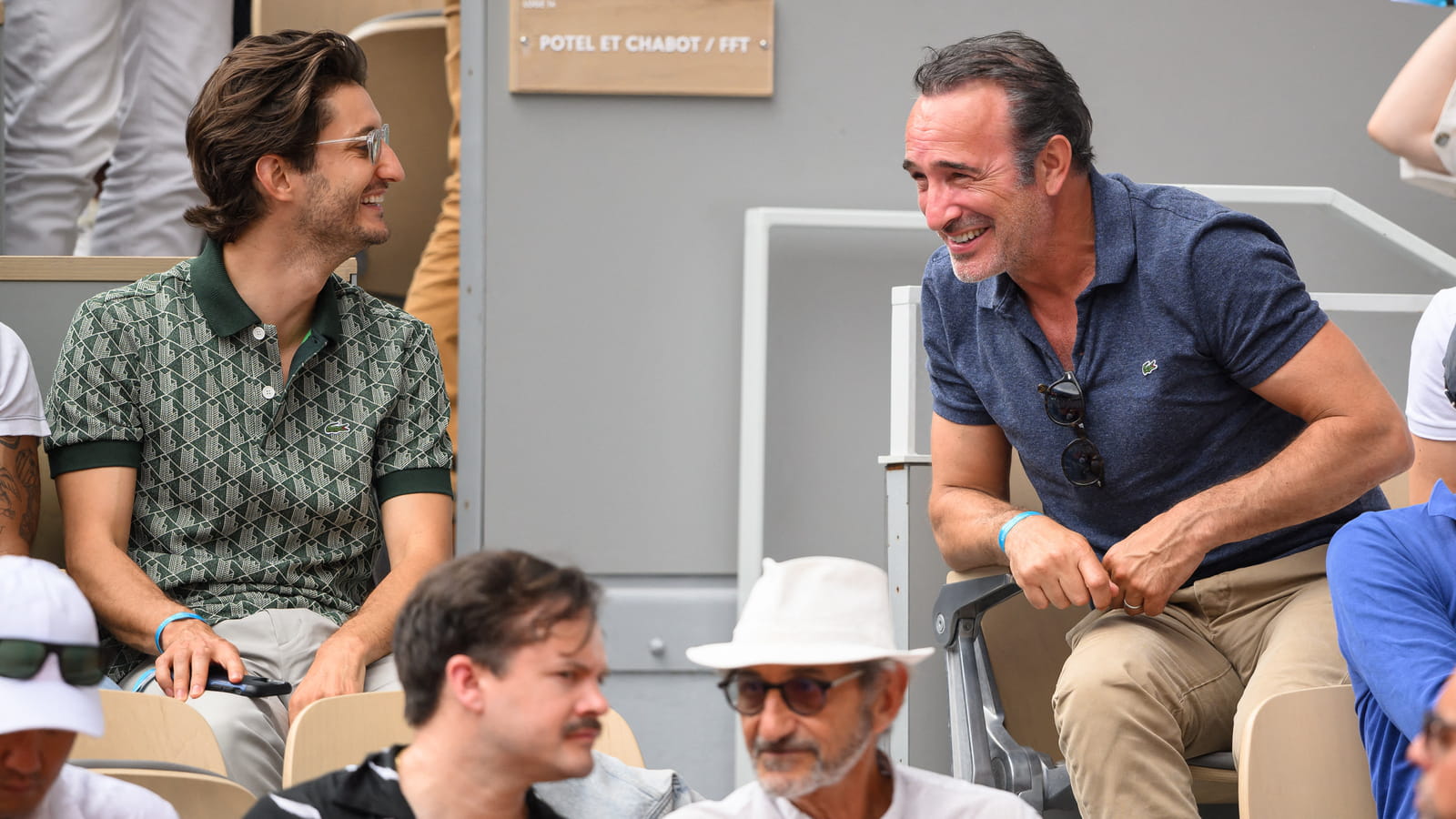 Pierre Niney et Jean Dujardin