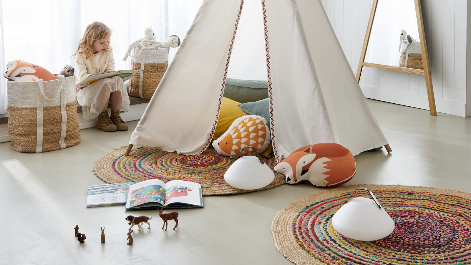 Tipi Paduka AM.PM.