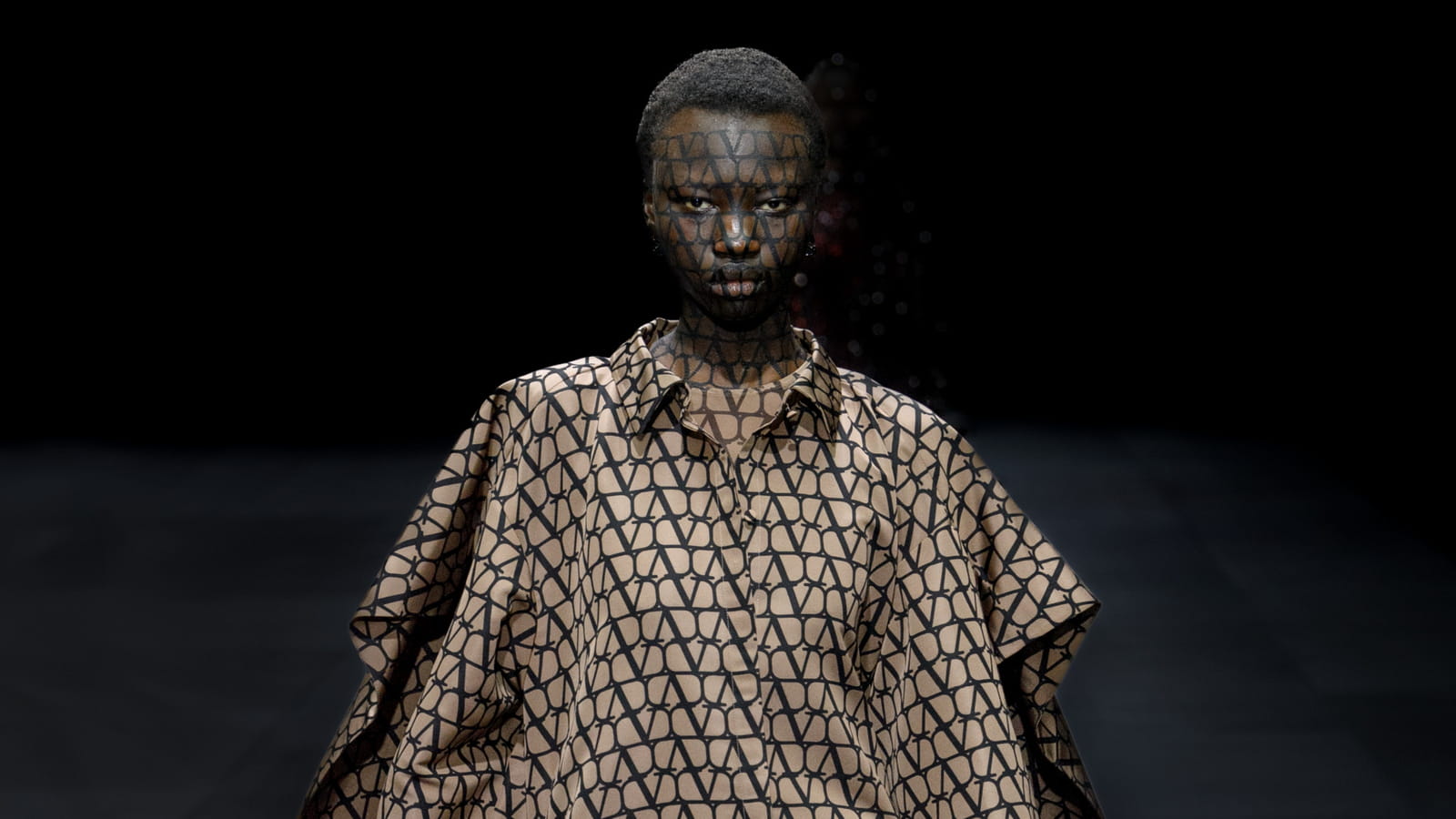 Look 17