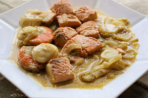 Duo de saumon et Saint-Jacques aux endives caramélisées au champagne