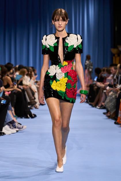 Look 33&nbsp;du d&eacute;fil&eacute; Balmain printemps-&eacute;t&eacute; 2024