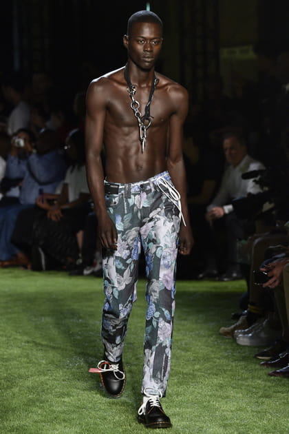 D&eacute;fil&eacute; Off-White Homme printemps-&eacute;t&eacute; 2019