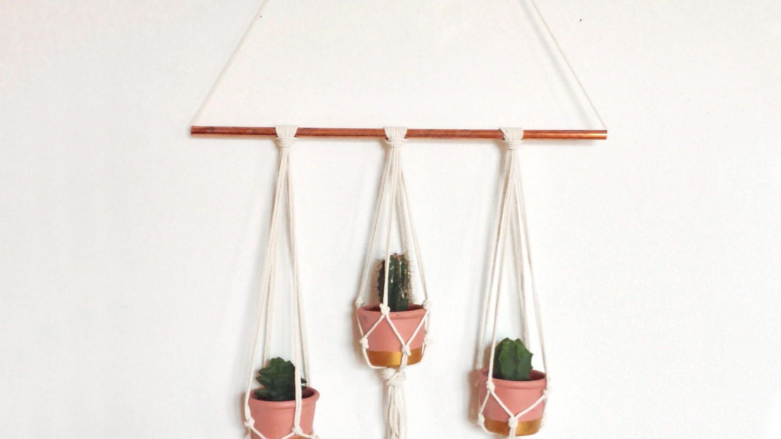 Suspension en macramé