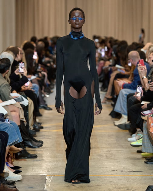 Look 29&nbsp;du d&eacute;fil&eacute; Burberry