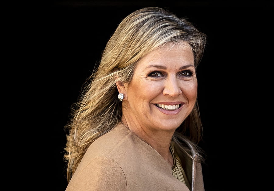 La raie sur le c&ocirc;t&eacute; de M&aacute;xima des Pays-Bas