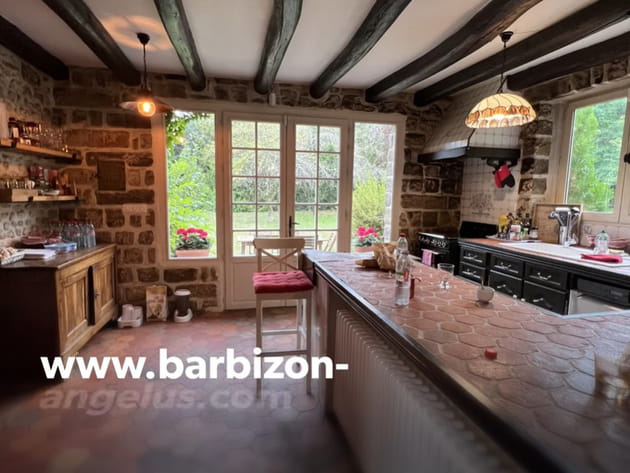 Cuisine de la maison de Pierre Palmade à Cély-en-Bière