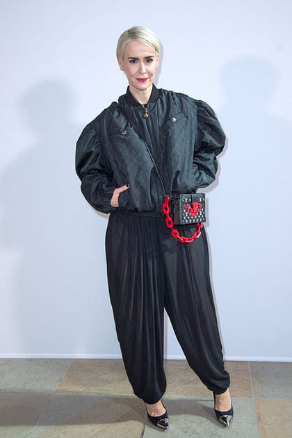 Sarah Paulson au défilé Louis Vuitton
