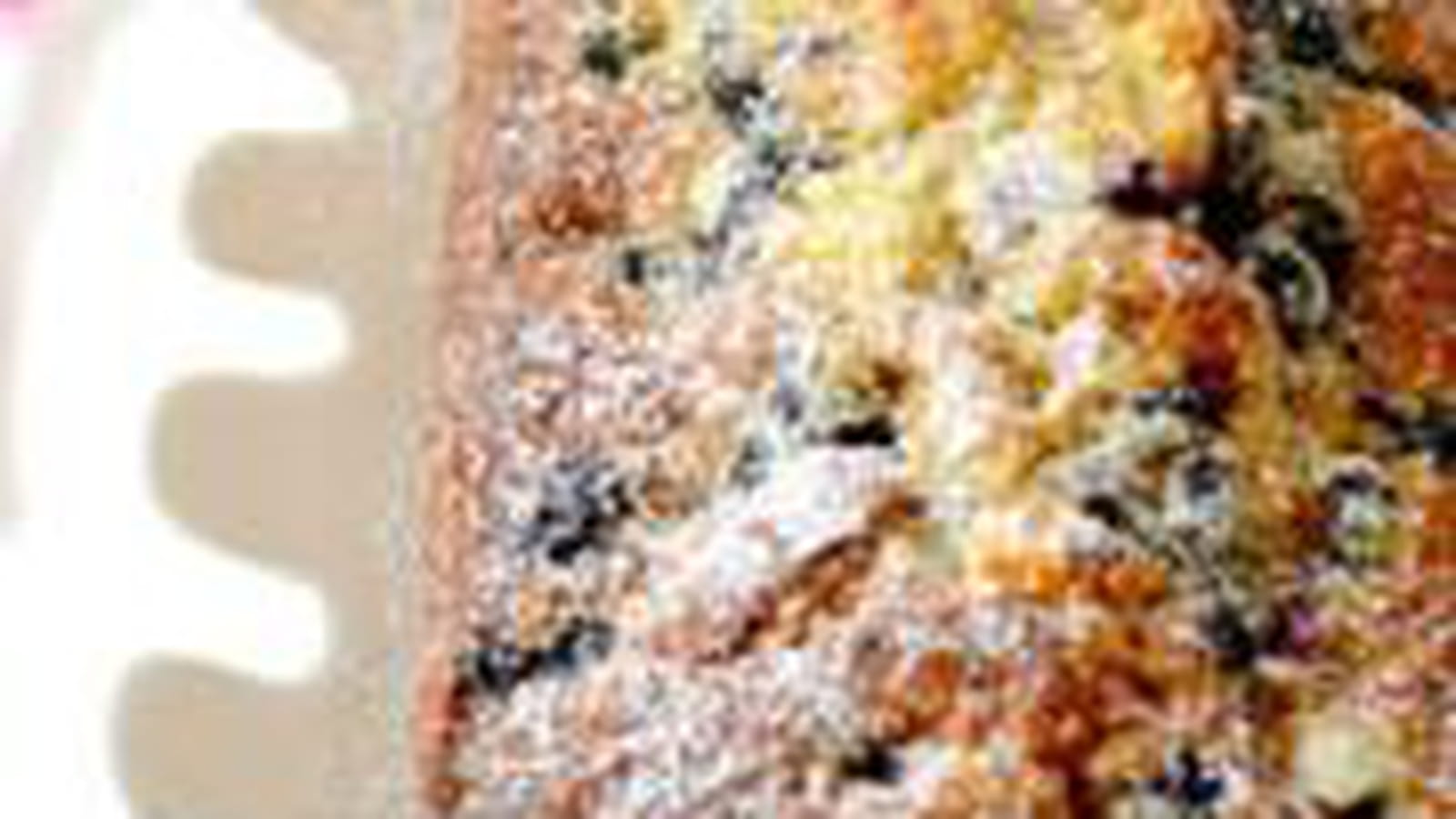 Cake au chocolat blanc, aux cerises et aux myrtilles