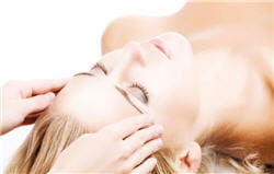 le shiatsu est souvent utilisé pour réduire stress et fatigue.