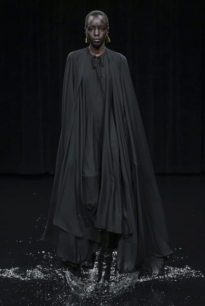 D&eacute;fil&eacute; Balenciaga automne-hiver 2020-2021