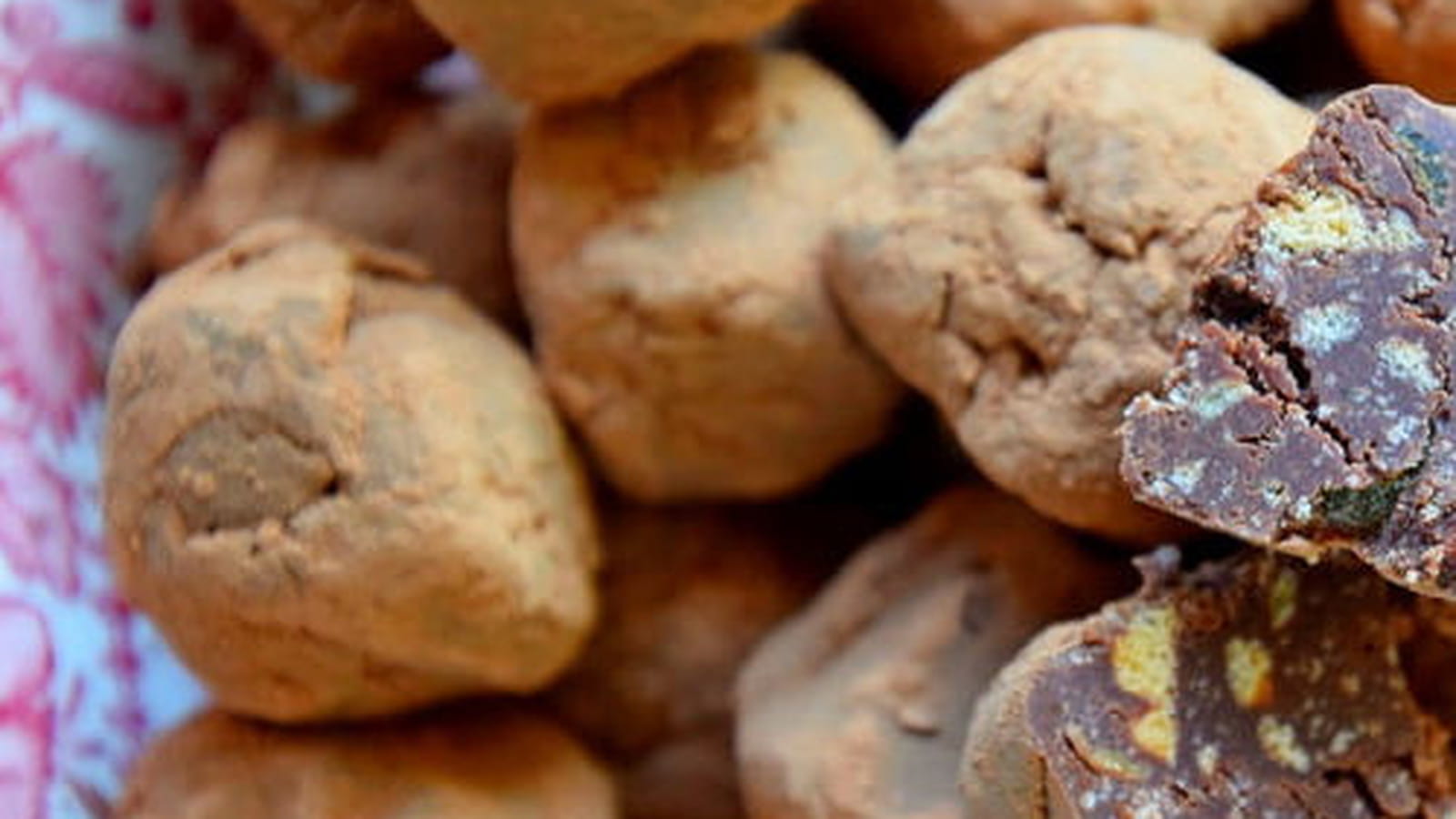 Truffe au chocolat et aux pépites d'abricot