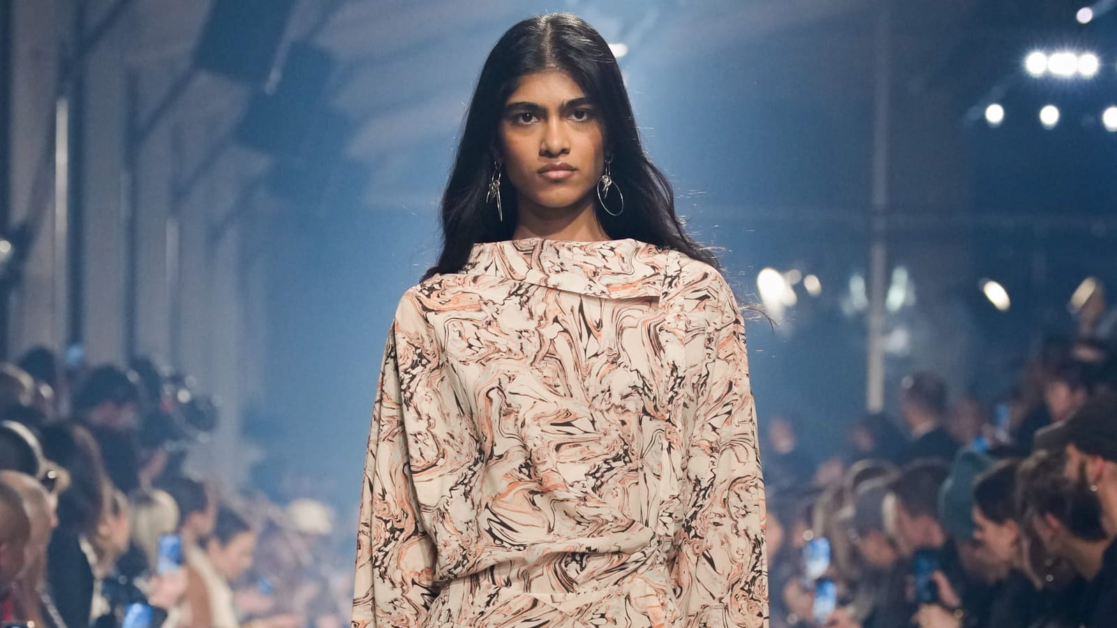 Toutes les images du défilé Isabel Marant automne-hiver 2023-2024