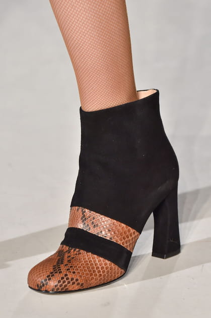 D&eacute;fil&eacute; Jill Stuart