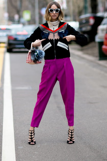 Street style &agrave; Milan : pantalon fuschia