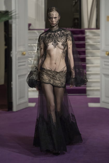 Look 63&nbsp;du d&eacute;fil&eacute; Valentino haute couture printemps-&eacute;t&eacute; 2024