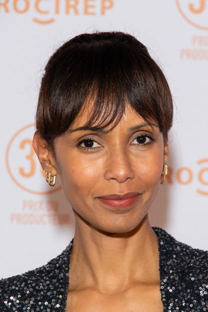 Sonia Rolland rayonne avec son chignon sophistiqu&eacute;