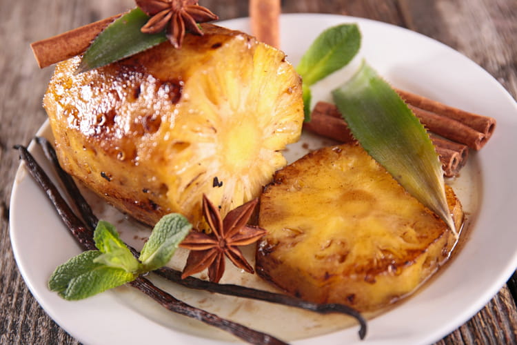 Recettes &agrave; l'ananas : frais, sal&eacute;, en plat principal