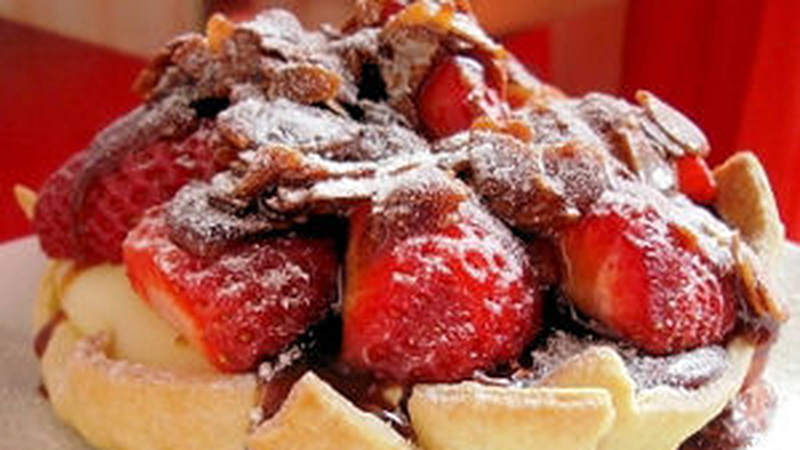 Tartelette aux fraises avec son coulis de caramel