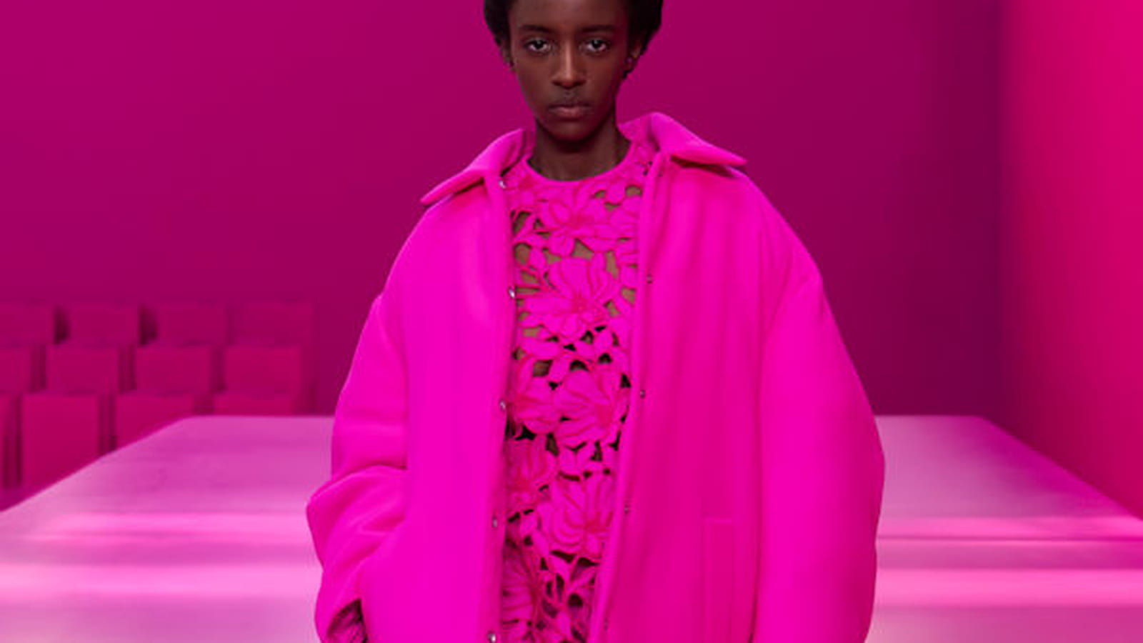 Look 10
