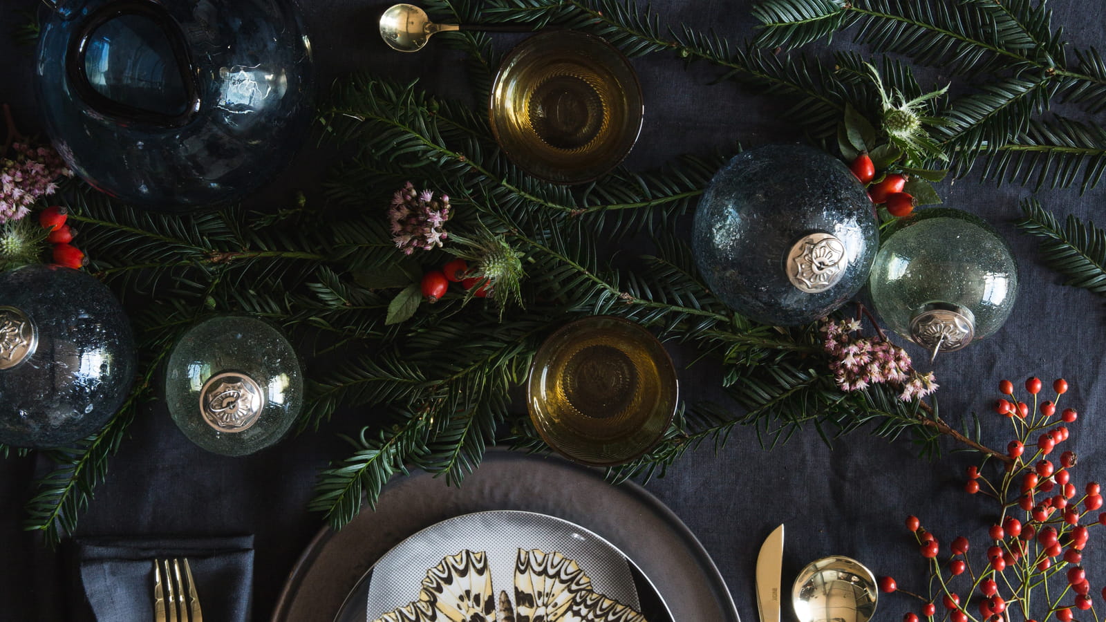 Décor gris foncé