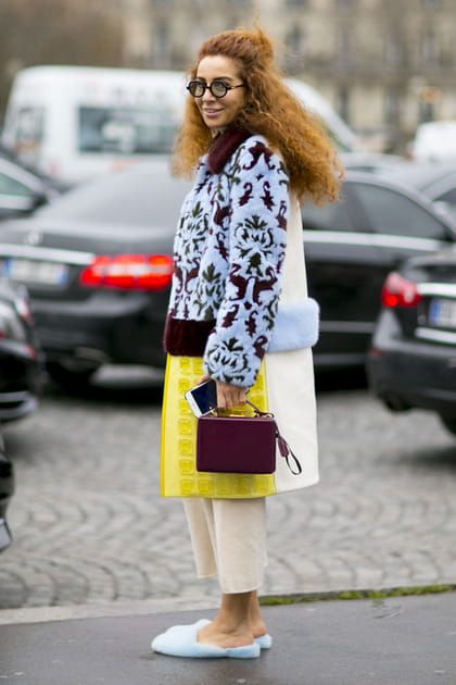 Street style &agrave; Paris : le manteau arty