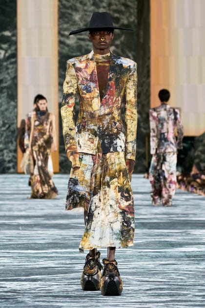 Look 55&nbsp;du d&eacute;fil&eacute; Balmain