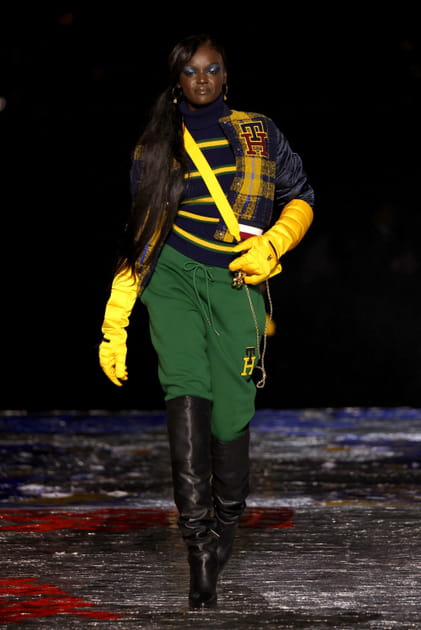 Look 15 du défilé Tommy Hilfiger
