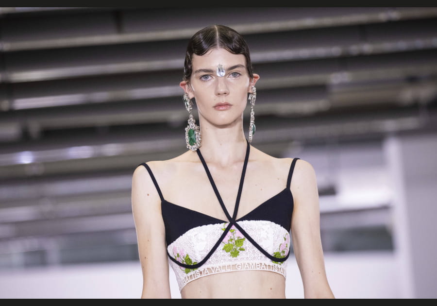 Le bijou de peau de Giambattista Valli