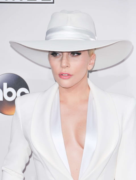 Le look boyish de Lady Gaga