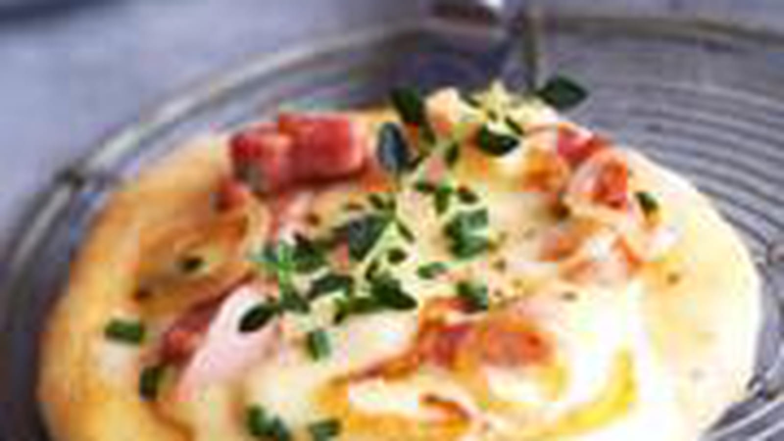 Mini pizza au vacherin Mont d'Or