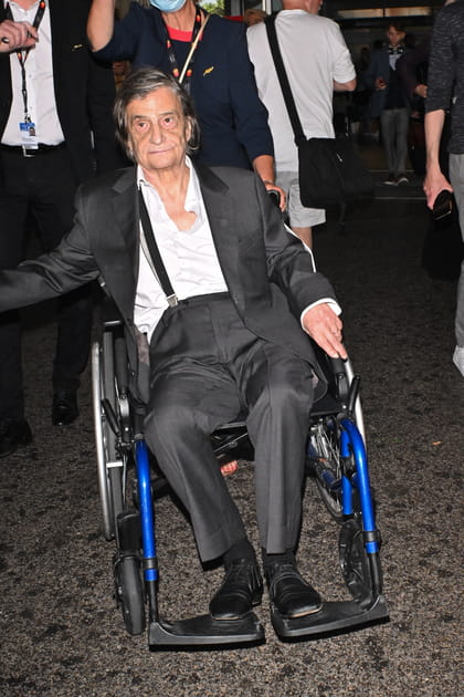 Jean-Pierre L&eacute;aud &agrave; l'a&eacute;roport de Nice, le 17&nbsp;mai