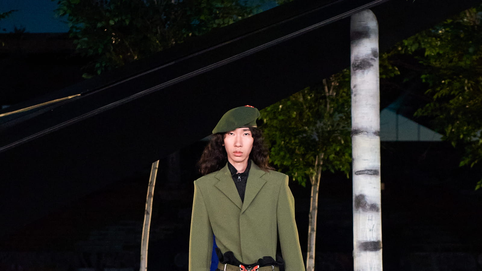 Look 18
