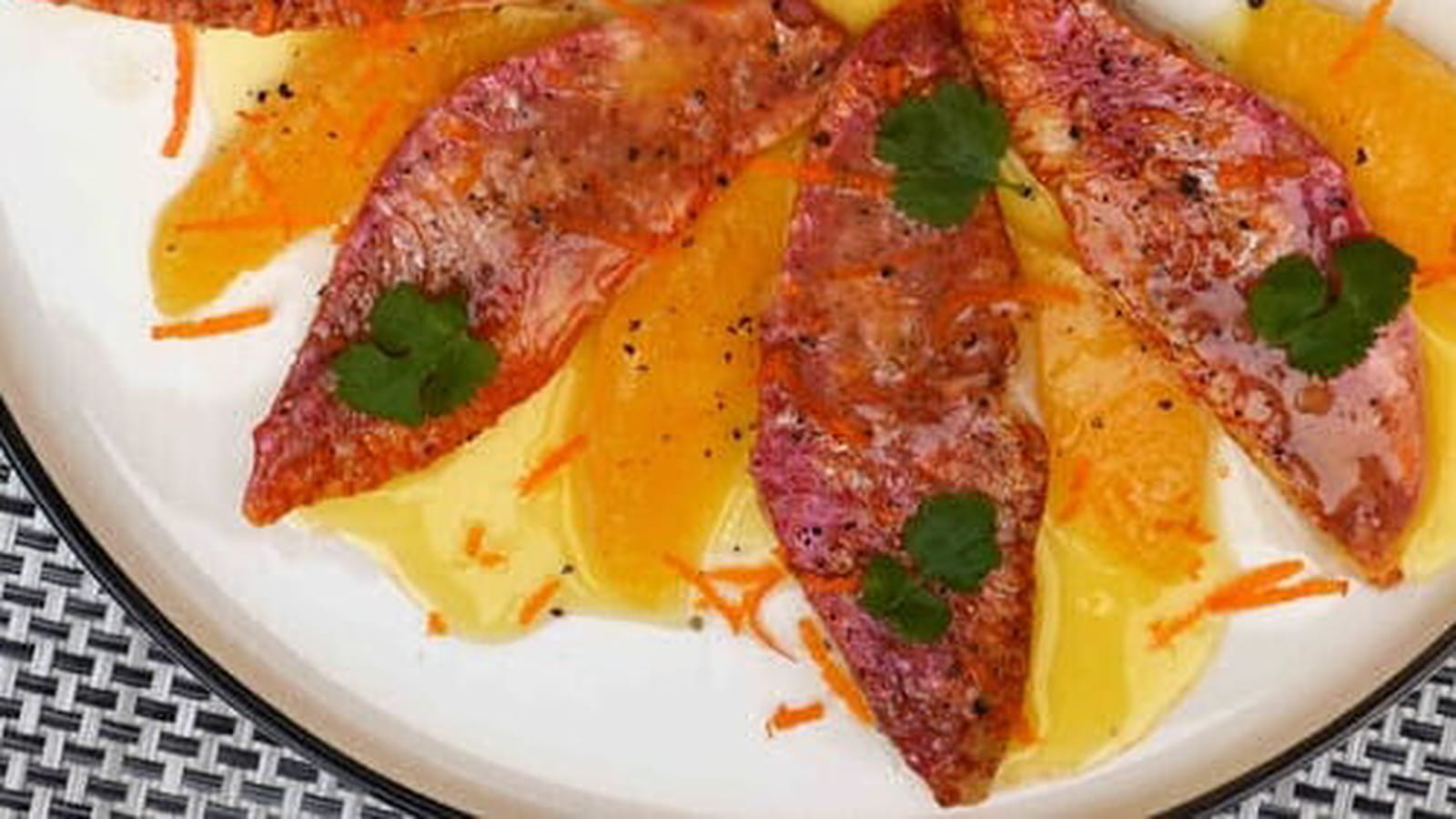 Filets de rouget de roche au beurre d'agrumes (orange et clémentine)