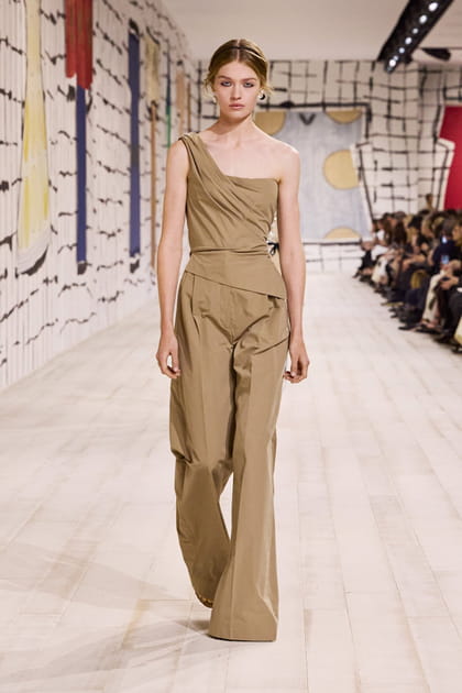 Look 6 du défilé Dior haute couture printemps-été 2024