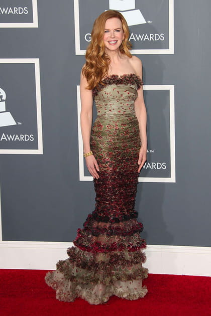 Nicole Kidman en robe bustier à motifs