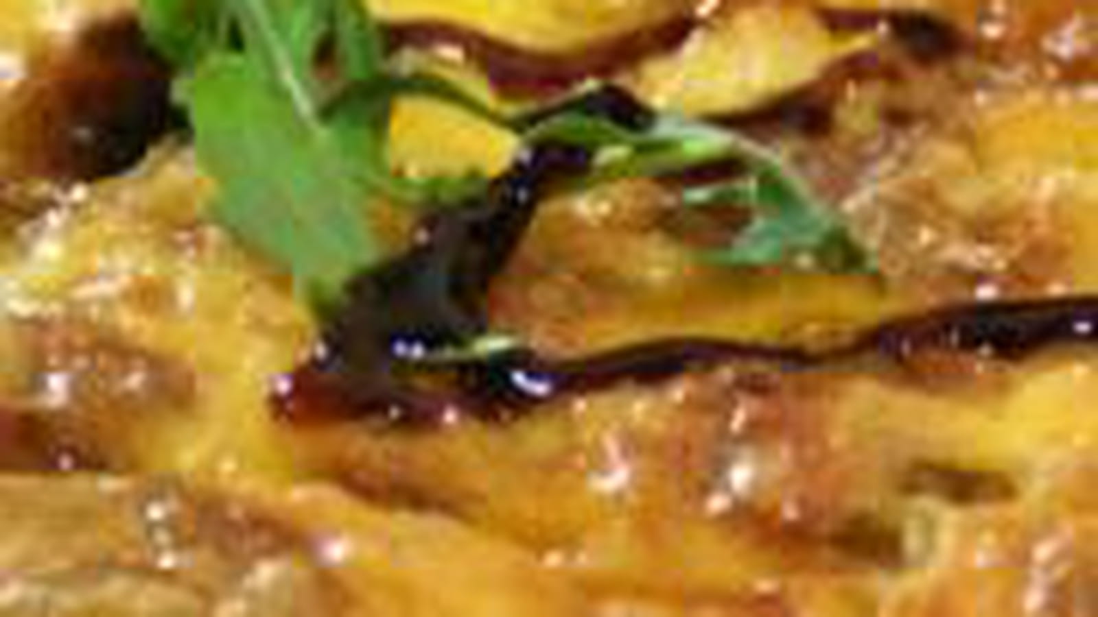 Quiche au poulet tandoori et pignons de pin
