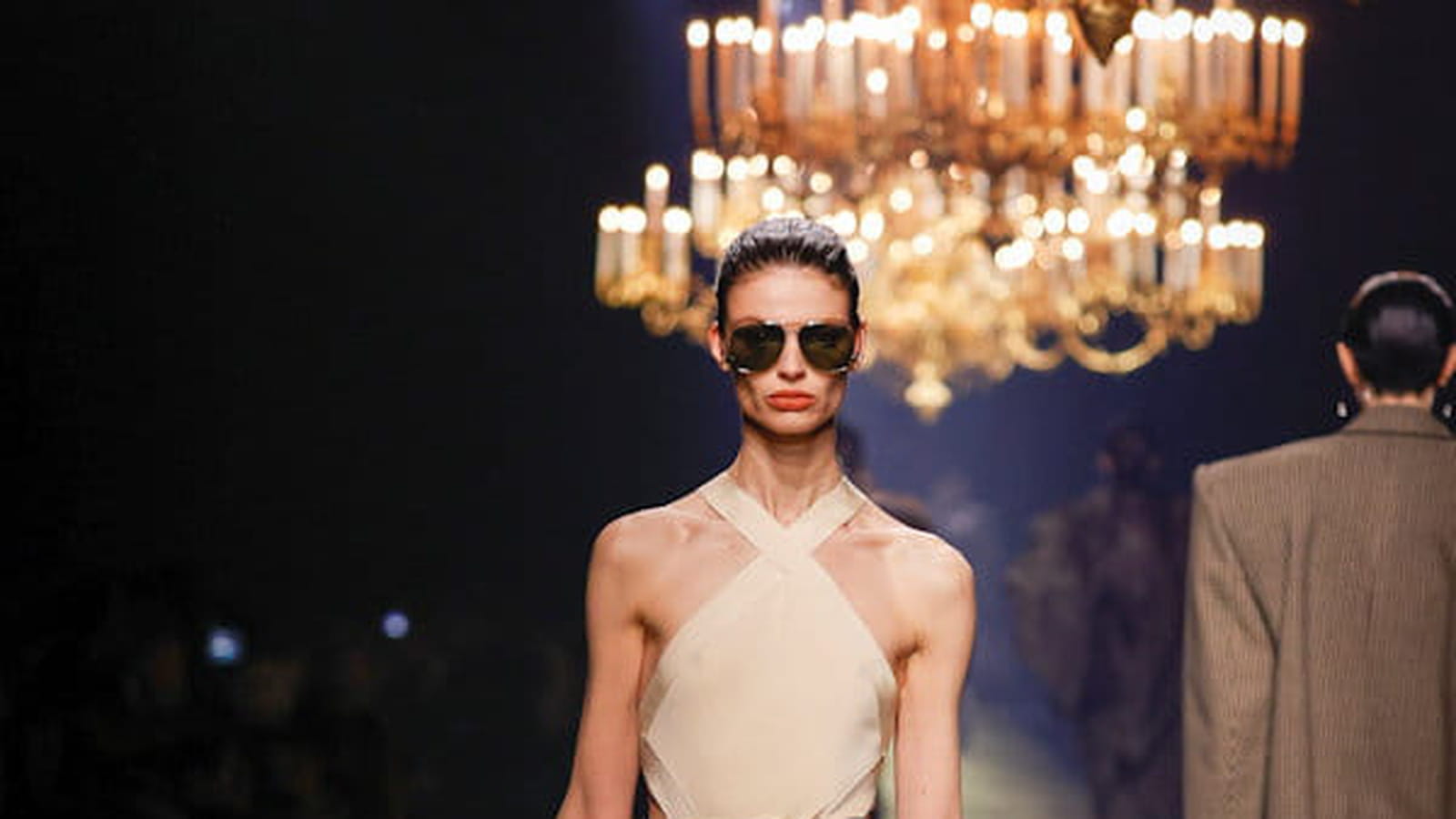 Look 33