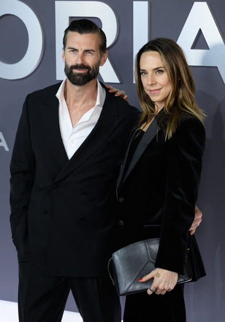 Mel C au bras de son ch&eacute;ri ultra canon &agrave; la premi&egrave;re du documentaire de Victoria Beckham