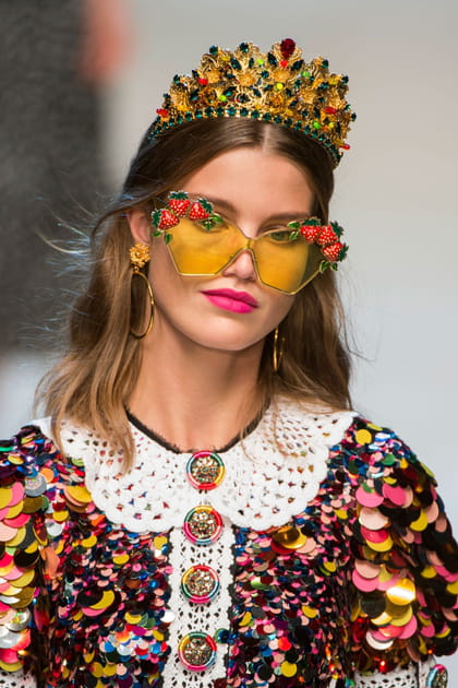 Les lunettes de soleil fantaisie du d&eacute;fil&eacute; Dolce & Gabbana