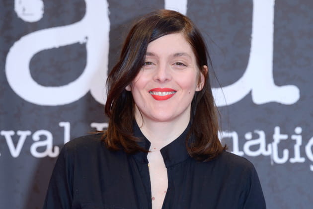 Valérie Donzelli vote Benoît Hamon