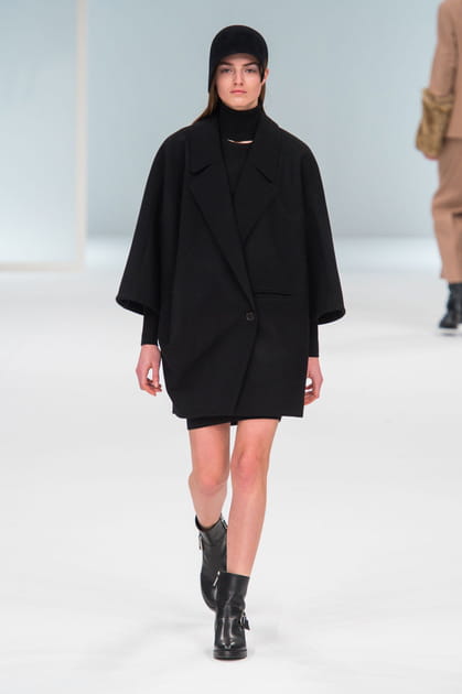 D&eacute;fil&eacute; Chalayan