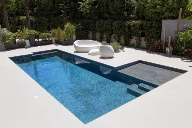 Piscine citadine inférieure à 30 m² de forme angulaire : trophée d'or