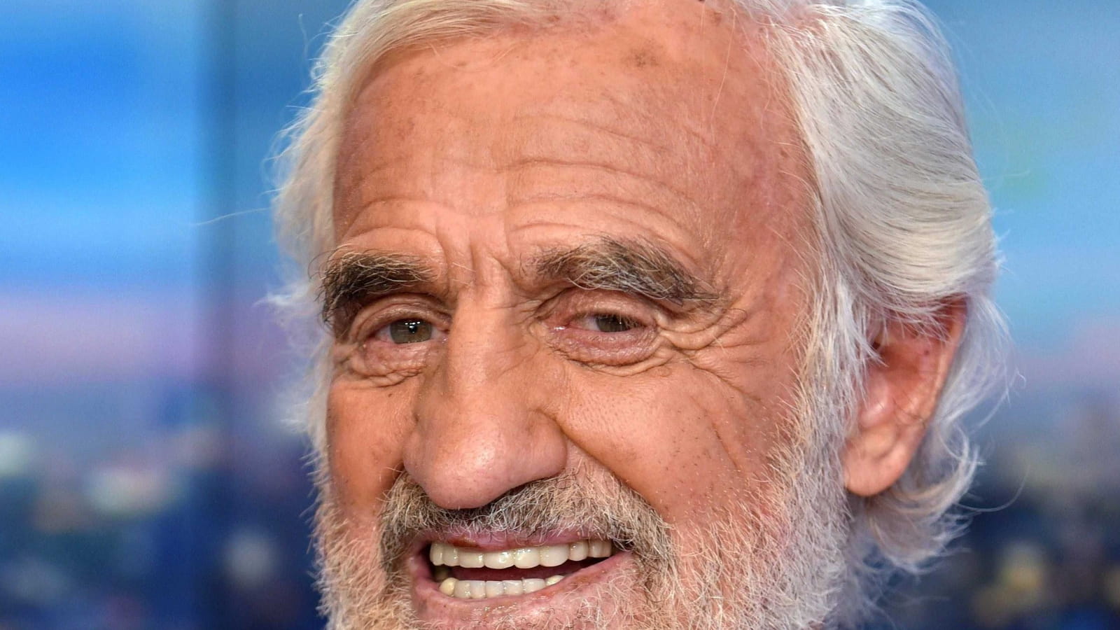  Jean-Paul Belmondo