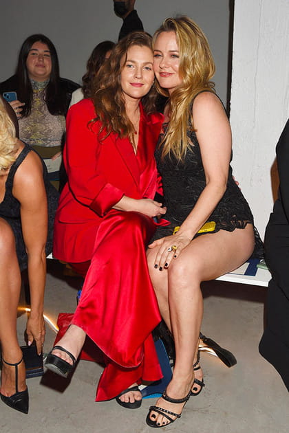 Drew Barrymore et Alicia Silverstone au défilé Christian Siriano