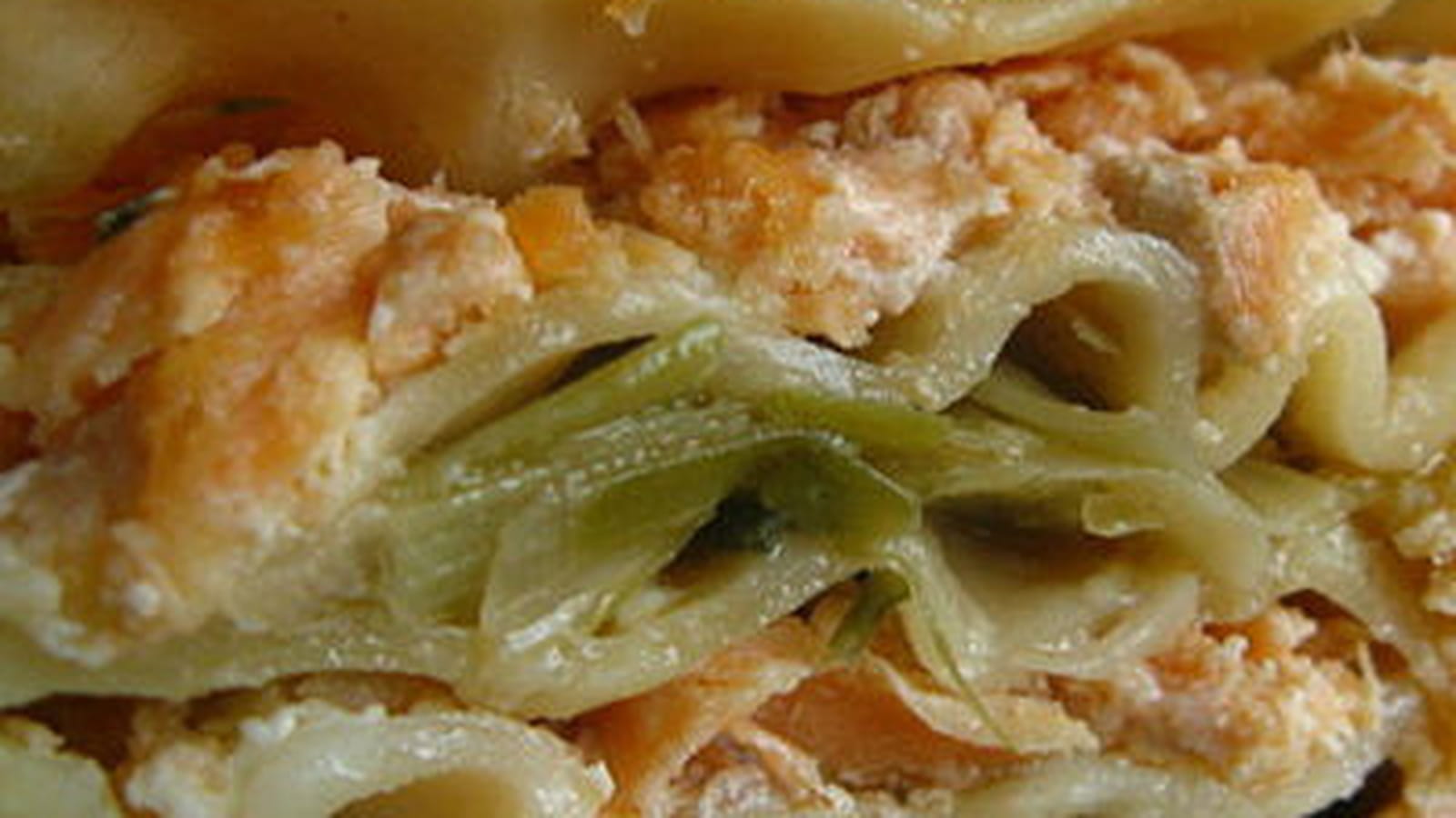 Lasagnes aux deux saumons et aux poireaux