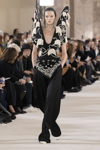 Look 20&nbsp;du d&eacute;fil&eacute;&nbsp;Schiaparelli haute couture&nbsp;printemps-&eacute;t&eacute; 2024