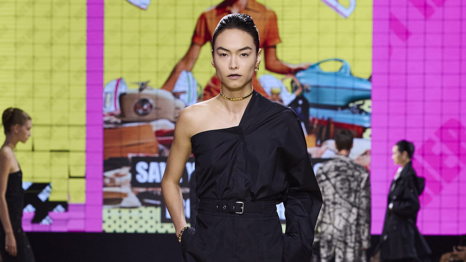 Look 30