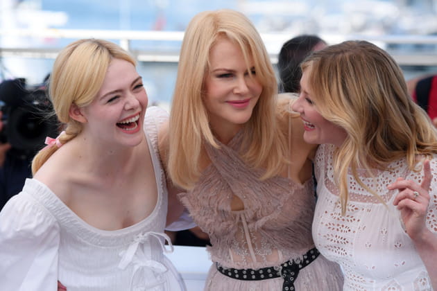 Elle Fanning, Nicole Kidman et Kirsten Dunst dans "La revanche de trois blondes"