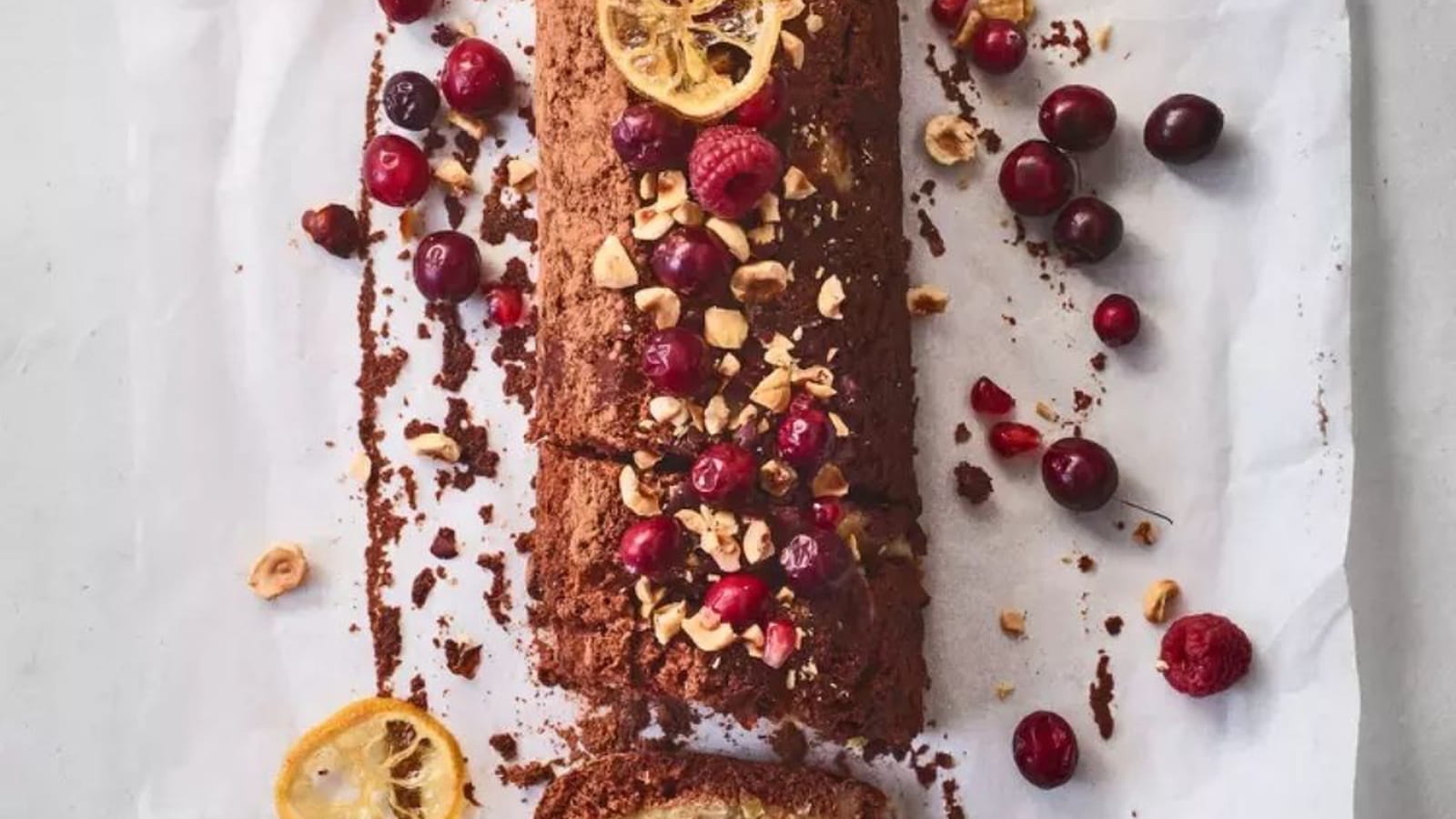 Bûche de Noël citron & crème de noisette