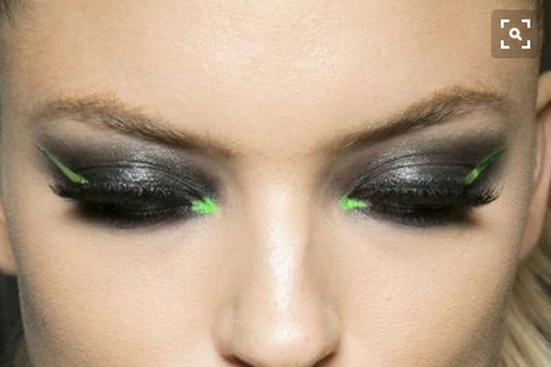 Eyeliner fluo